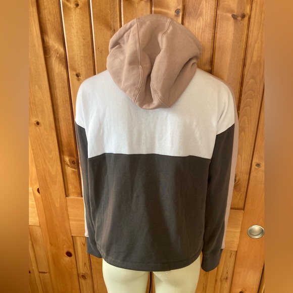 Women’s Volcom hoodie size medium nwt - Picture 5 of 8